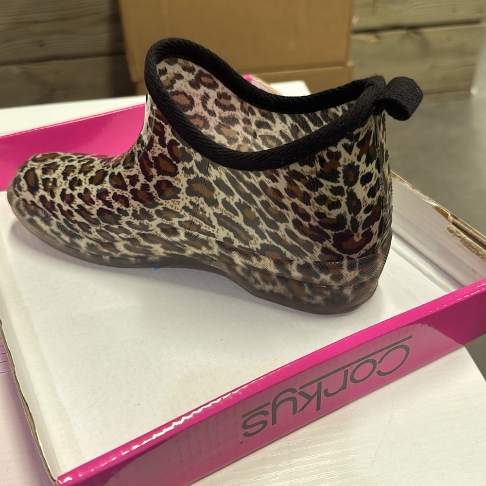 Corkys cheetah rain boots